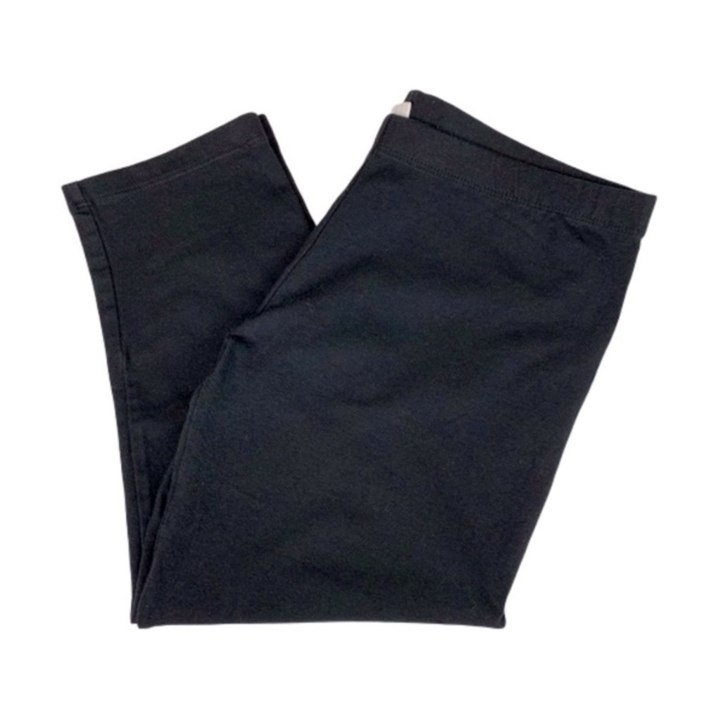 Forever 21 Women’s Black Capri Leggings